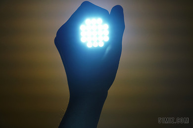 光影的藝術(shù) 照明素材、設(shè)備與裝置全解析